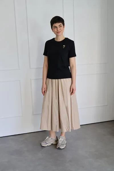 Kultgut Kultgut Artdesign - Biofair- Flauschiges Femin Shirt / Little Shark, Schwarz, – Produktbild 4 von 4