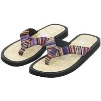 Les Tôngs Les Tôngs JUNCUS-V Karafuru gesunde Zimtlatschen - vegane Flip-Flops mit Zimtsohle – Produktbild 1 von 1