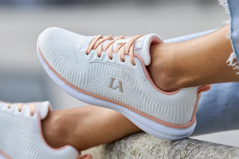 Lascana Sneaker, Weiß/lachsfarben, – Produktbild 3 von 3
