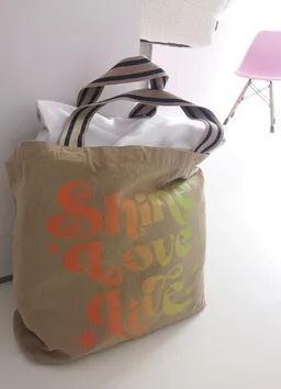 SPARKLES OF LIGHT SPARKLES OF LIGHT SHINE LOVE LIVE Bag | grosse Tasche – Produktbild 1 von 1