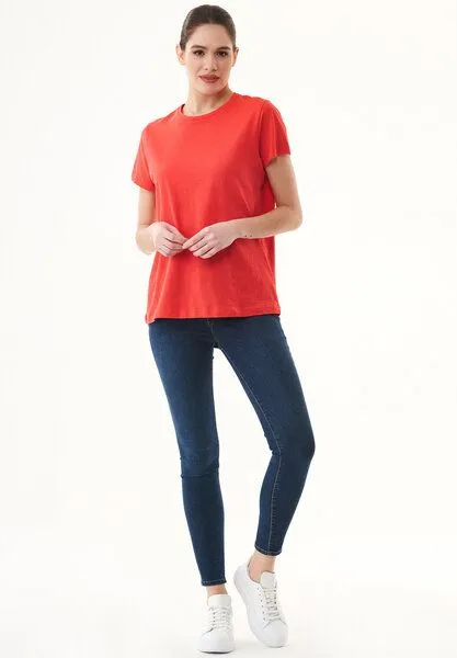 ORGANICATION ORGANICATION Damen Basic T-Shirt aus Bio-Baumwolle, Dusty red, – Produktbild 2 von 4