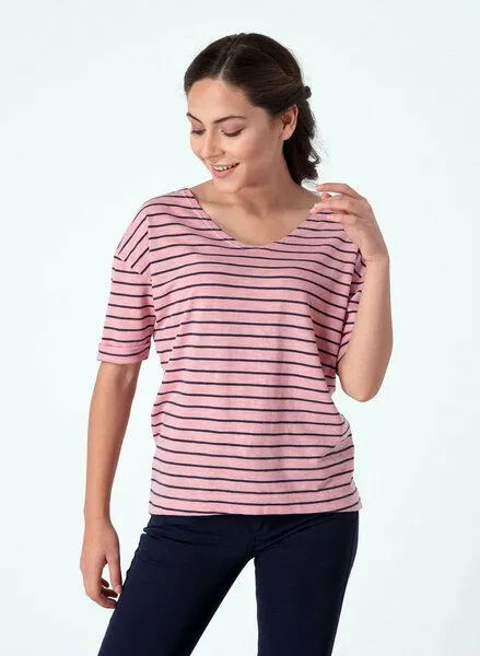 ORGANICATION ORGANICATION Gestreiftes T-Shirt mit 1/2 Arm und längerem Rückenteil, Strawberry ice & navy, – Produktbild 1 von 4