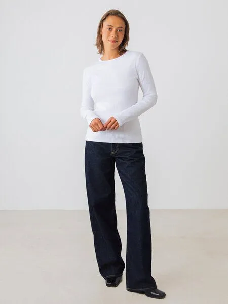 Honest Basics Honest Basics Damen Geripptes Langarmshirt aus Bio- und recycelter Baumwolle, Weiss, – Produktbild 4 von 4