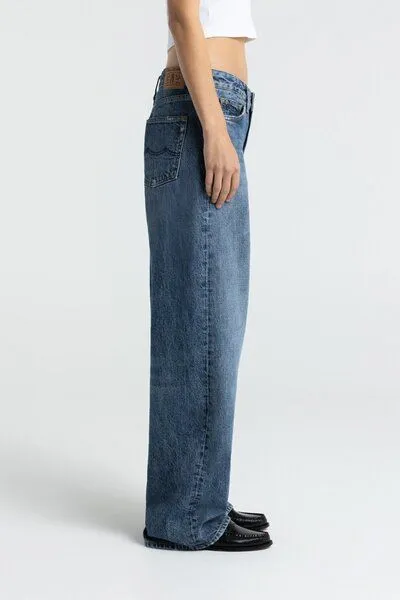 Kings Of Indigo Kings Of Indigo JOAN Low Rise Loose Ceky Blue Worn – Produktbild 3 von 8