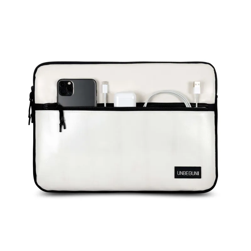 UNBEGUN UNBEGUN Herren vegan Laptop-Hülle Mit Fronttasche, Weiß, – Produktbild 2 von 2