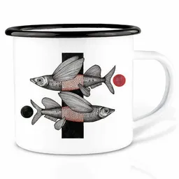 LIGARTI Emailletasse »Fliegende Fische« von LIGARTI | 300 oder 500 ml | handveredelt in Deutschland | Cup, Kaffeetasse, Emaillebecher, Camping Becher – Produktbild 1 von 1