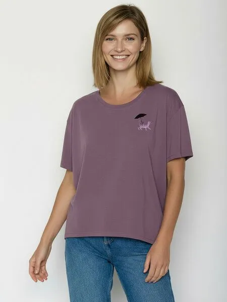 GreenBomb GREENBOMB Cat Walk Feel - Lässiges T-Shirt aus Bio-Baumwoll-Mix / hochwertiger Print / GOTS / Fair & Vegan, Lila (moorberry), – Produktbild 1 von 4