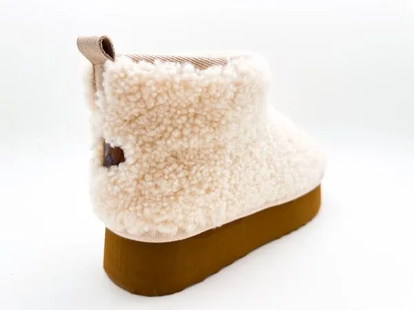 thies Stiefel aus Schaffell "thies 1856 ® Platform Shearling Shorty Boots", Beige, – Produktbild 3 von 4