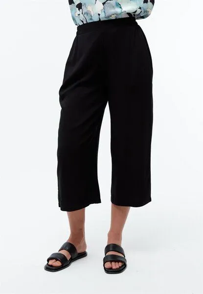 Givn Berlin Givn Berlin Culotte aus Ecovero Modell: Anna, Schwarz, – Produktbild 5 von 7