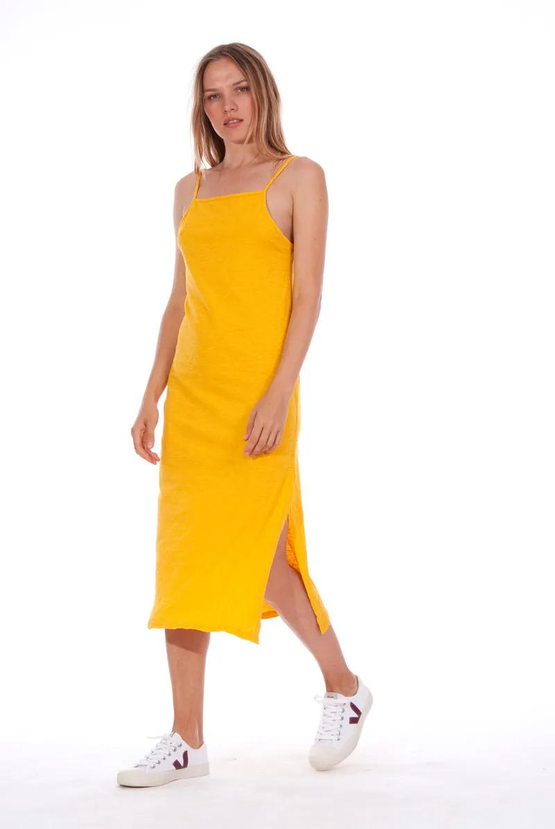 RAVENS VIEW IBIZA RAVENS VIEW IBIZA Damen vegan Kleid Farah Altgold Gelb, Gelb, – Produktbild 1 von 1