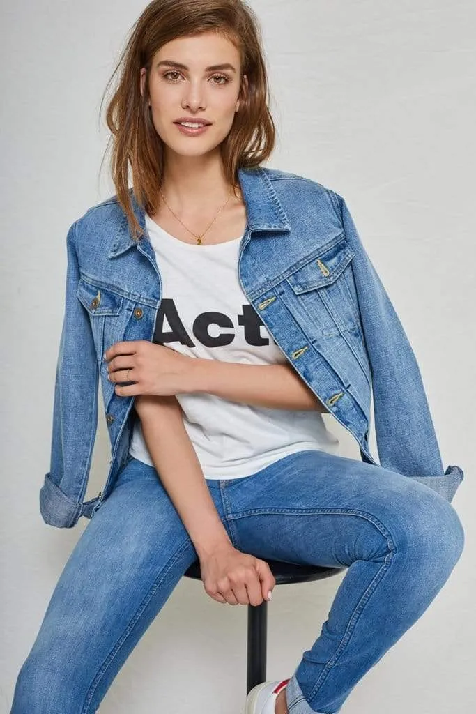 Kuyichi Kuyichi Damen vegan Jeansjacke Chelsea Vintage Hellblau, Blau, – Produktbild 1 von 2