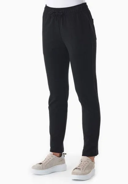 ORGANICATION ORGANICATION PARRLA | Leichte Sweathose aus Bio-Baumwolle, Black, – Produktbild 3 von 4