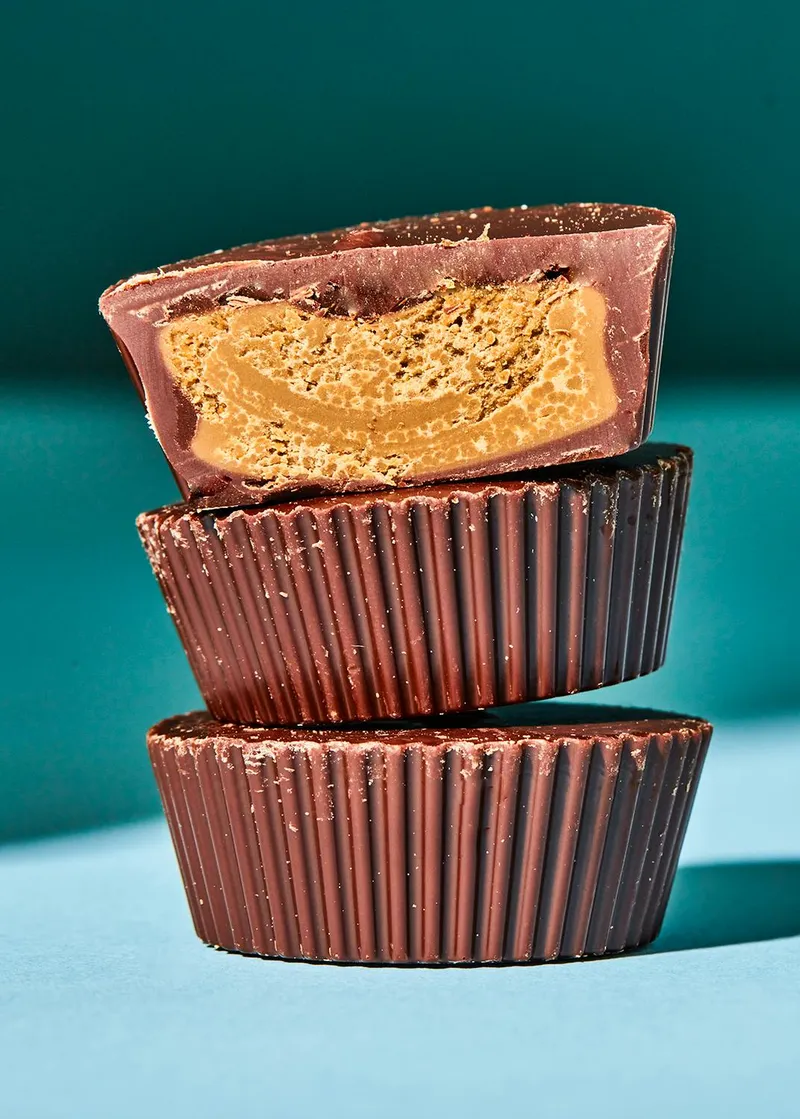KoRo Bio Nut Butter Cups Salty Pistachio | 12 x 3 x 13 g – Produktbild 1 von 5