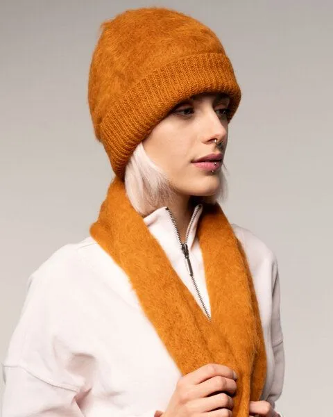 Alma & Lovis Alma & Lovis Weiche Kuschelmütze aus gebrushtem Alpakastrick | Brushed Cap, Fox (orange), – Produktbild 3 von 4