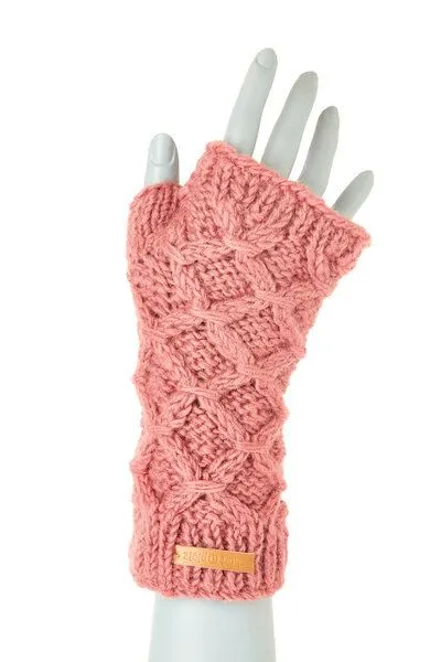 short'n'pietz short'n'pietz Schurwollhandstulpen mit Rautenzopfstrickmuster, handgestrickt, Altrosa, – Produktbild 1 von 2