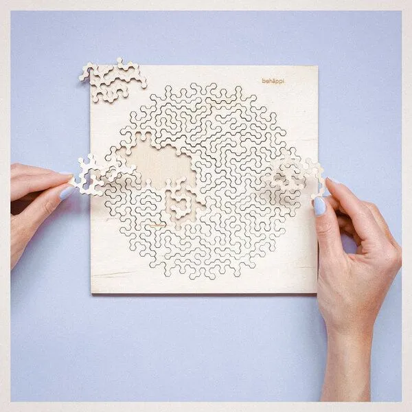 Behäppi Behäppi Hatchel - IQ-Puzzle aus Holz - Level schwer – Produktbild 2 von 4
