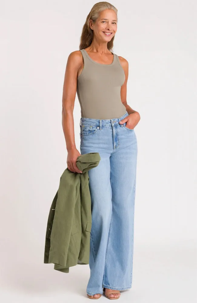 Kings Of Indigo Kings of Indigo Damen vegan Jeans Jane Relaxed Flare Blau, Blau, – Produktbild 2 von 2