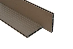 woodstore24 WPC / BPC Hohlkammerdiele WoodoFes, 20 (Stärke) x 145 mm (Breite), stabiles 5-Kammer-System, einseitig glatt gebürstet / einseitig genutet, braun, 2. Wahl / Restposten, Längen und Mengen nach Absprache – Produktbild 1 von 1