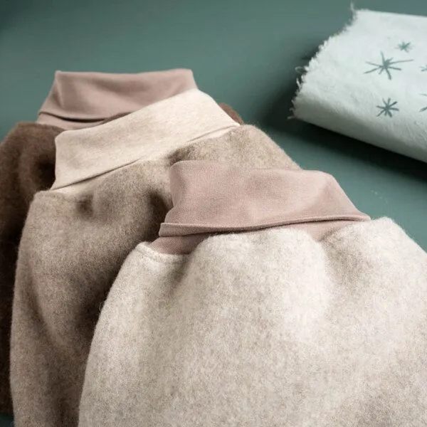 nahtur-design nahtur-design Premium Strampelsack aus 100% Mongolischer Merinowolle | Winter, Grau-beige, – Produktbild 3 von 4
