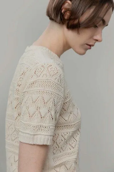 Rifò - Circular Fashion Made in Italy Rifò - Circular Fashion Made in Italy Neda Kurzarm-Pulllover aus recykelter und Bio-Baumwolle, Ecru, – Produktbild 3 von 3