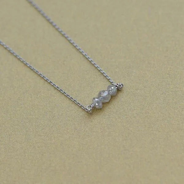 Eppi Eppi Goldener Choker mit Diamanten-Perlen Xanadie, Gold, – Produktbild 3 von 3