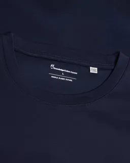 KnowledgeCotton Apparel KnowledgeCotton Apparel Herren vegan T-Shirt Merzerisiert Nachthimmelblau – Produktbild 1 von 1