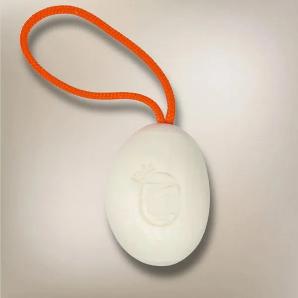 Aqui d'Aïa Aqui d'Aïa Seife mit Ziegenmilch und Sheabutter am Seil, Kinderseife – Produktbild 1 von 1