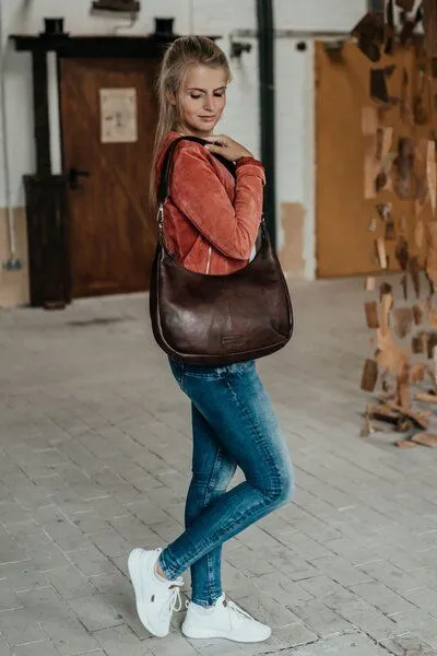 manbefair manbefair Hobo Bag Cathrine Leder, Schokobraun, – Produktbild 2 von 4