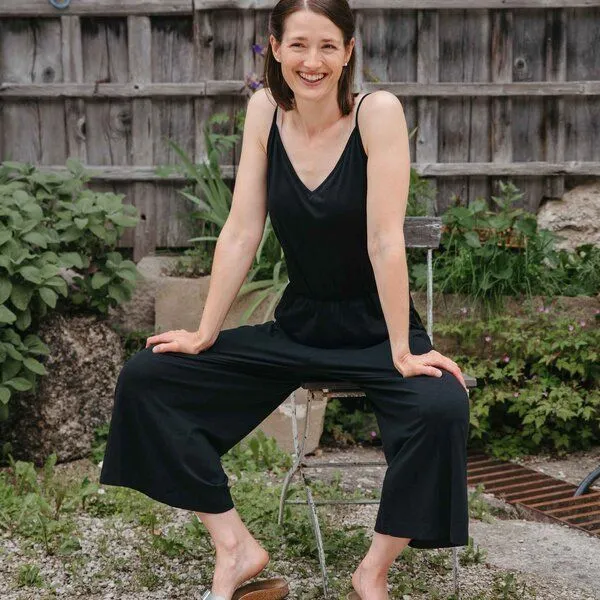 Vresh Clothing Vresh Clothing Velicity - Jumpsuit mit TENCEL (TM) Lyocell, Schwarz, – Produktbild 1 von 4