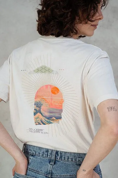 Kultgut Kultgut Biofair -Artdesign - Shirt aus recycelter Biobaumwolle / Sun & Water, Natur, – Produktbild 1 von 4