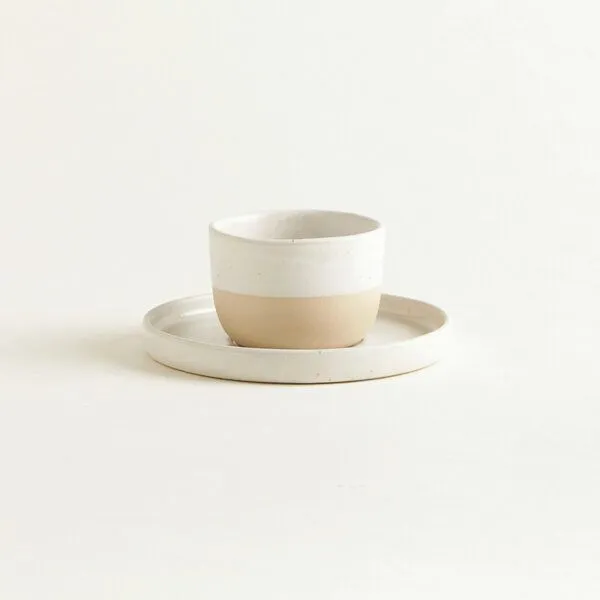 onomao onomao Handgemachte Untertasse aus Steinzeug | Kollektion TRADITIONELL, Naturweiß, – Produktbild 2 von 2