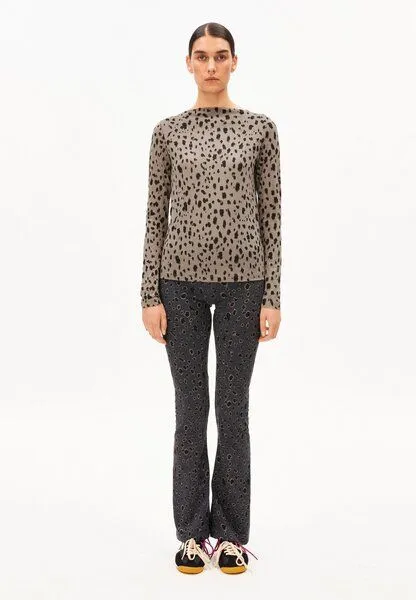 ARMEDANGELS ARMEDANGELS LEO Damen Longsleeve aus Bio-Baumwolle mit Leo-Print, Walnut cream, – Produktbild 4 von 4