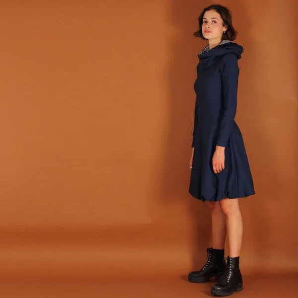ManduTrap ManduTrap Ballonkleid aus Bio-Baumwolle kbA mit Kapuze/Hoodie, Blau, – Produktbild 2 von 4