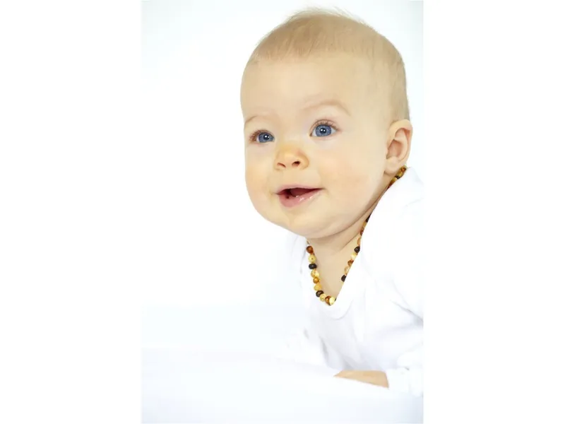 HANS NATUR Bernsteinkette Baby "Maja und Noah" hell klar ca. 32 cm mit Schraubverschluss – Produktbild 2 von 2