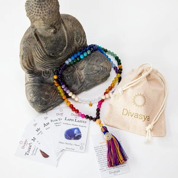 Divasya Divasya Mala Kette "Rainbow Chakra" aus 20 verschiedenen, bunten Kristallen – Produktbild 4 von 4