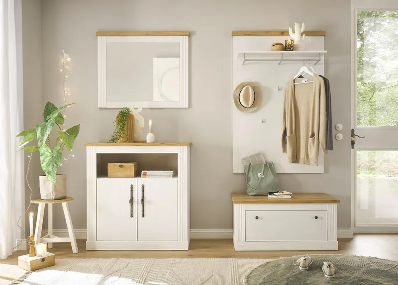 OTTO home Garderoben-Set Westminster, Garderobe im Landhausstil, Komplettset mit viel Stauraum, (4-St), enthält Schuhbank, Spiegel, Kommode und Paneel, 204 cm breit, Weiß, – Produktbild 5 von 5