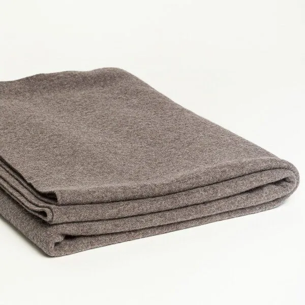 Gottstein Gottstein Wolldecke aus 100% Merino-Schurwolle 145x200 cm, Braun, – Produktbild 1 von 4