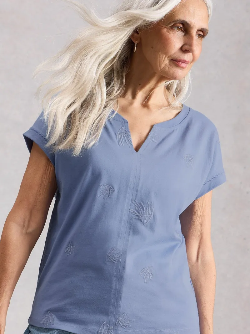 White Stuff Besticktes T-Shirt Nelly - 38, Mittelblau, – Produktbild 3 von 4