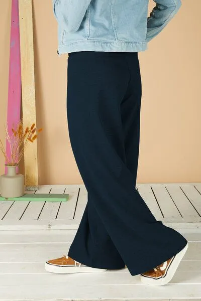 La Gitana La Gitana Lässige Hose „Enja“ aus Bio French Terry, Passform: bequem in weitem Marlene Stil, Blau, – Produktbild 4 von 4