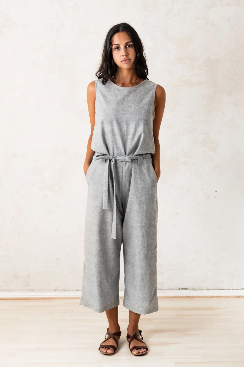 Jyoti - Fair Works Jyoti - Fair Works Damen vegan Jumpsuit Jalina Hellgrau, Hellgrau, – Produktbild 1 von 2