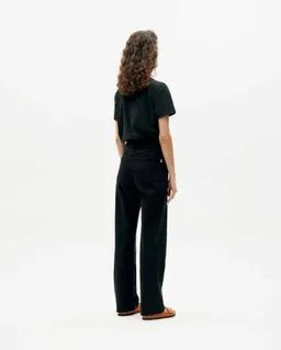 thinking mu Thinking MU Damen vegan Jeans Theresa Light Denim – Produktbild 1 von 1