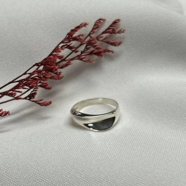 pakilia pakilia Ring "Hundido" #8 – Produktbild 1 von 1
