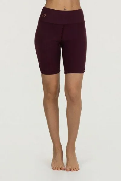 Urban Goddess Urban Goddess Anara Yoga & PIiates Shorts, Fig (lila), – Produktbild 1 von 4