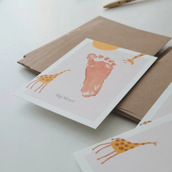 KINDACUTE KINDACUTE 20x Big News Postkarte Für Babys ersten Fußabdruck – Produktbild 2 von 4