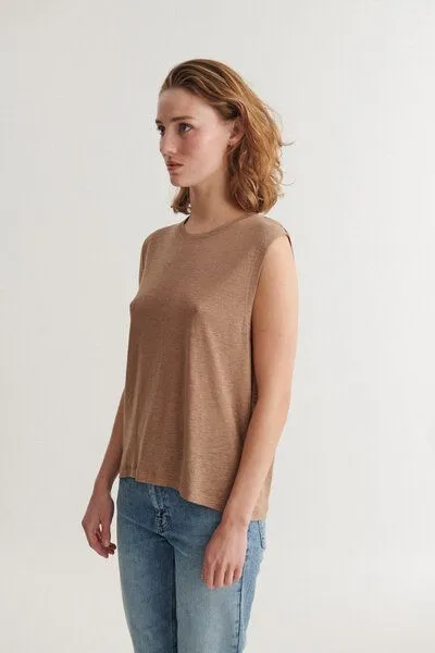 Basic Apparel Basic Apparel Tanktop ASHLY aus Bio-Leinen, Braun-portabella, – Produktbild 2 von 3