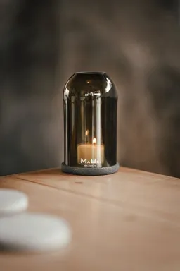 MaBe Windlicht Oh.Ha - Design by MaBe - clean und puristisch - das Kürzere – Produktbild 1 von 1