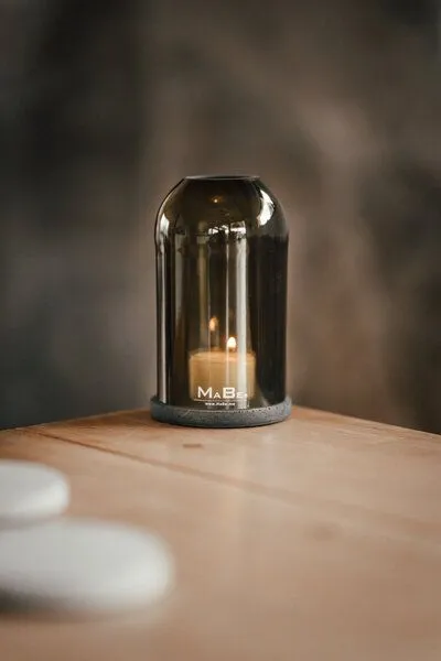 MaBe Windlicht Oh.Ha - Design by MaBe - clean und puristisch - das Kürzere, Oliv, – Produktbild 1 von 4