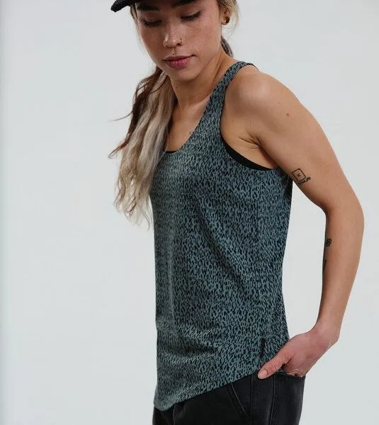Gary Mash GARY MASH Top Victoria mit feinem Muster TENCEL Modal Mix, Salbei (grün), – Produktbild 2 von 4