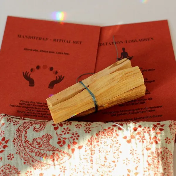 ManduTrap ManduTrap Ritual- & Meditations-Geschenkset – Leinsamen-Augenkissen mit Lavendel, Kristall, Palo Santo & Anleitung – Produktbild 3 von 4