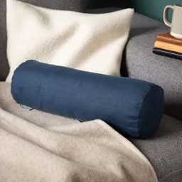 nahtur-design nahtur-design Nackenrolle mit Bezug aus 100% Leinen und Füllung mit Merinowolle oder Dinkelspelz – Produktbild 1 von 1